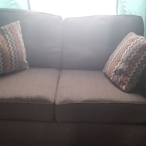 3+2+1 set and dining table 4 chairs